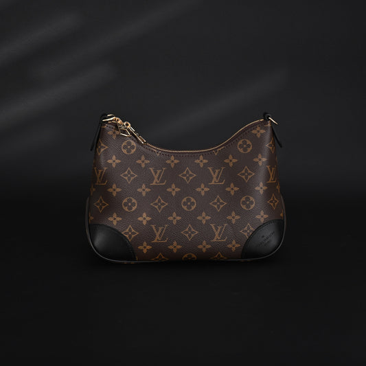 Louis Vuitton Monogram Canvas Pochette Shoulder Bag