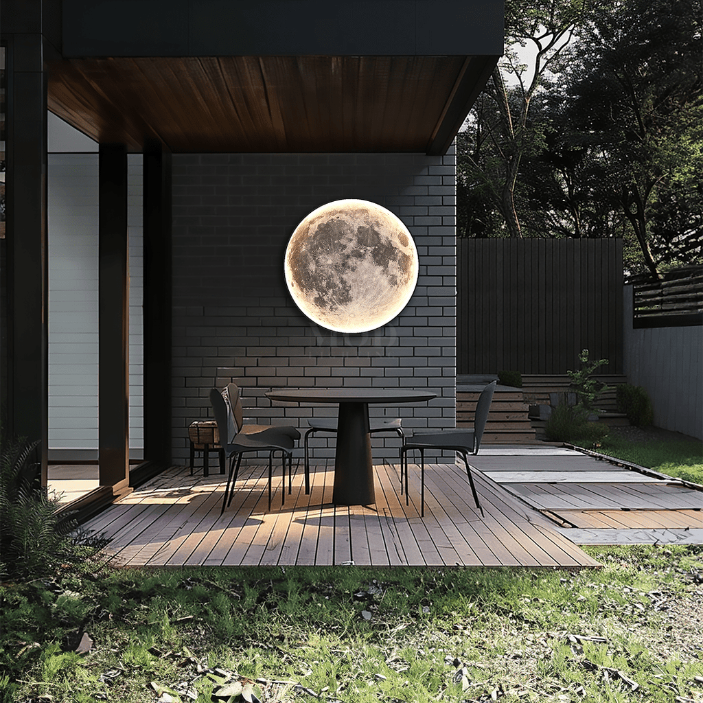 Luna (Outdoor)