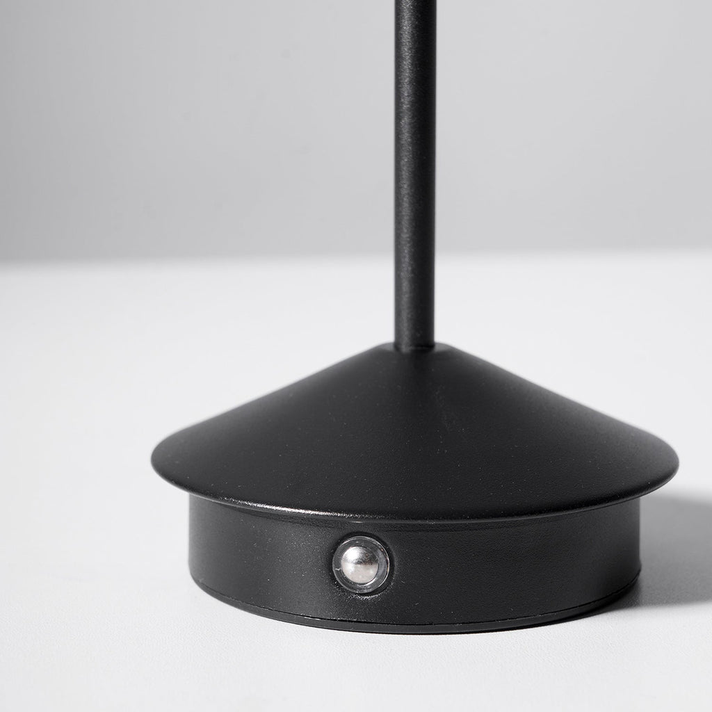 Waterproof Rechargeable Wireless LED Table Lamp (Built-in Battery)