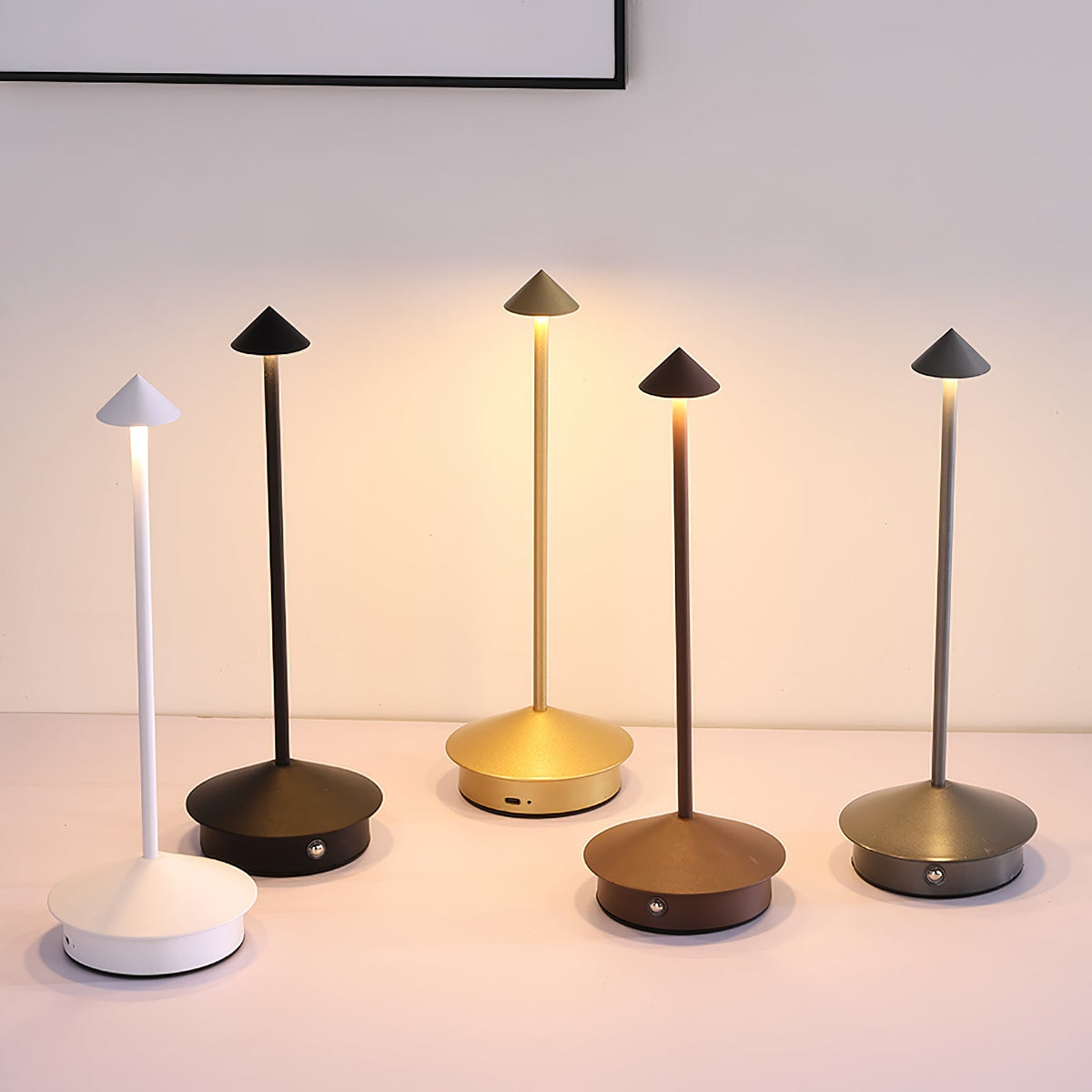 Waterproof Rechargeable Wireless LED Table Lamp (Built-in Battery)